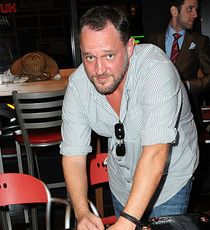 Alec Knight, 53 года, США Alec Knight, 53 года,